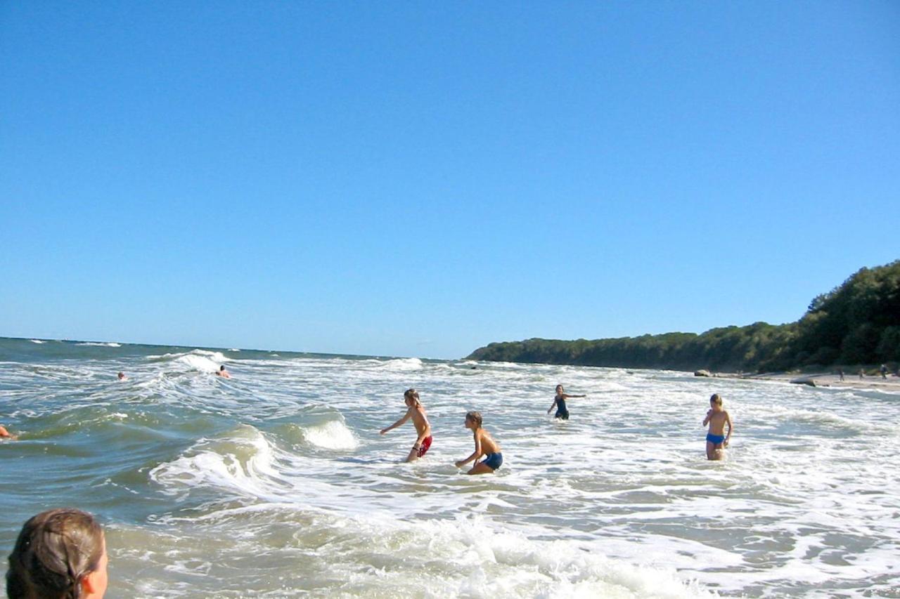 Strandnah Mit Terrasse, Gratis Nutzung Vom Ahoi Erlebnisbad Und Sauna In Sellin - Strandhaus Moenchgut Fewo06 Лоббе Экстерьер фото